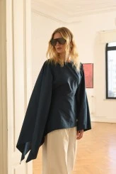 Lacivert Bel Vurgulu Asimetrik Kesim Poplin Bluz - 4