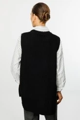 Black High-Neck Oversized Sweater - 6