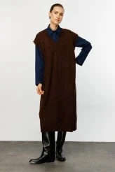 Brown V-Neck Knit Dress - 2