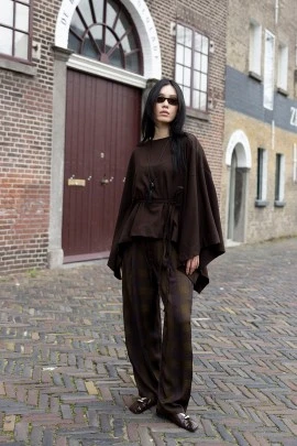 Acı Kahve Kemerli Pelerin Bluz - KUAD