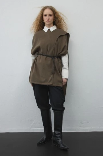 Haki Kaşe Dokulu Şallı Yelek - KUAD