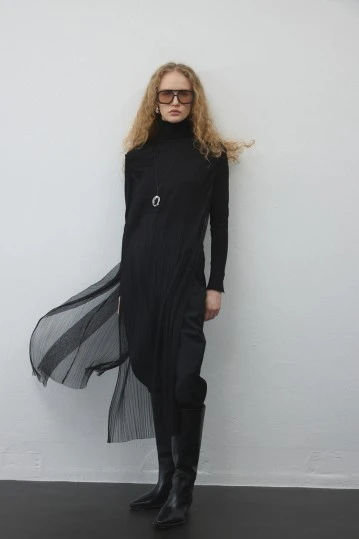 Siyah Tül Tamamlayıcı Elbise - KUAD