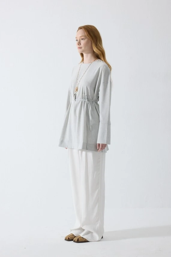 Açık Gri Basic Yandan Yırtmaçlı Bluz - 2