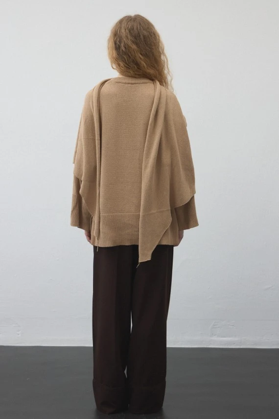 Camel Knit Sweater With Scarf - 6