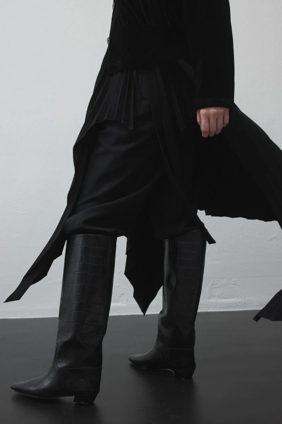 Pleated Asymmetrical Skirt - 4