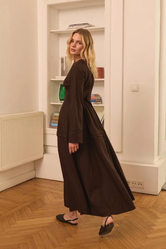 Dark Brown Pleated-Waist Dress - 6