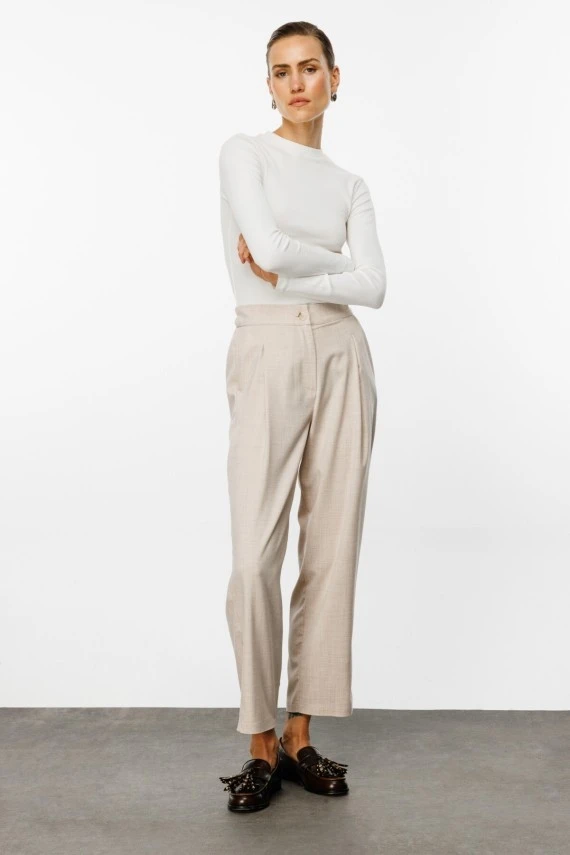 Beige Carrot Cut Pants with Pockets - 4