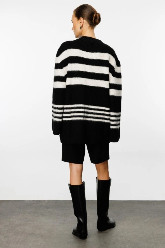 Black Striped Oversized Knit Cardigan - 5