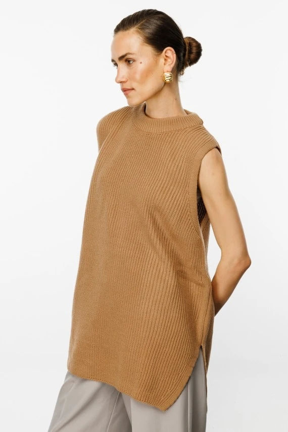 Camel High-Neck Oversized Sweater - 3