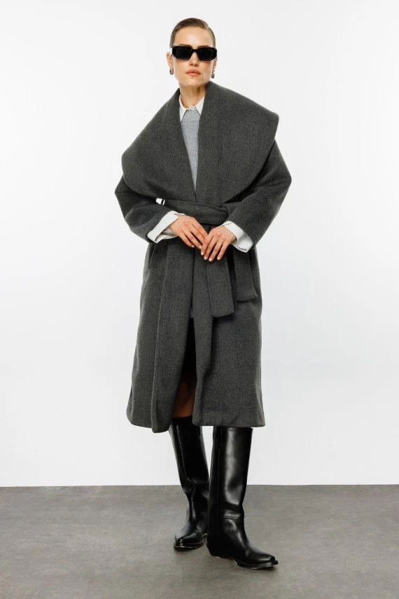 Limited Edition Tailored Coat in Dark Grey - 3